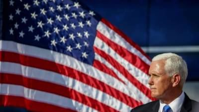 El vicepresidente Pence enfrenta la ira de Trump si certifica el triunfo de Biden este miércoles en el Senado de EEUU./AFP.
