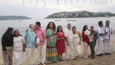 El enlace se celebró en la popular Playa Hornos.
