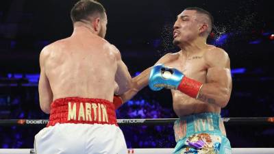 La pelea entre Teófimo López y Sandor Martín fue muy pareja.