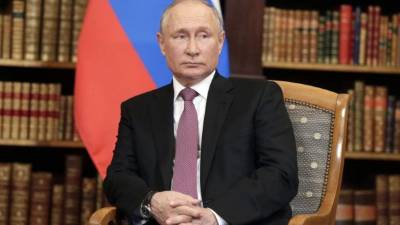 El Gobierno de Putin ordenó la vacunación obligatoria en Moscú por el incremento de casos./