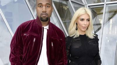 Kim Kardashian se mostró sin ropa en las últimas fotos que puso Kanye en Twitter.