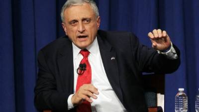 Carl Paladino insulta sin tapujos a la actual pareja presidencial estadounidense. Foto: AFP