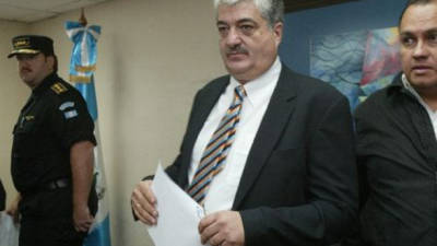 El exministro guatemalteco Carlos Roberto Vielmann tiene nacionalidad española.