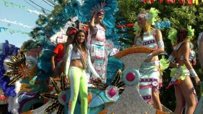 El carnaval podría celebrarse durante la 'semana agostina' que tienen de asueto los salvadoreños o en octubre durante el Feriadón en Honduras.
