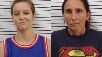 Misty Velvet Dawn Spann de 26 años y su madre de 44. Fotos: redes