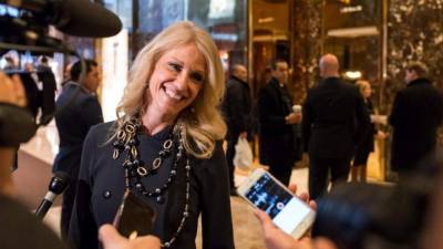 Conwey se hizo con las riendas de la estrategia electoral cuando Trump estaba 10 puntos porcentuales por detrás de su rival, la demócrata Hillary Clinton.