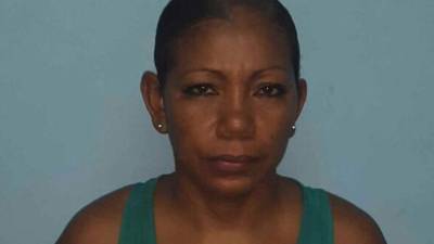 La agente fue puesta a la orden de los juzgados.