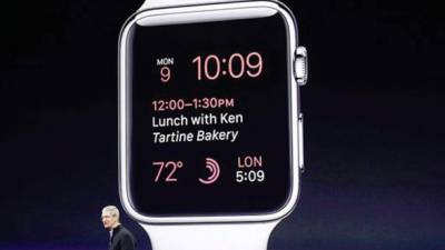 El presidente ejecutivo de Apple, Tim Cook, en la presentación del Apple Watch.
