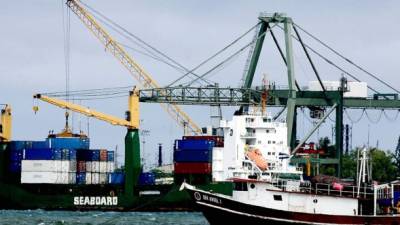 La terminal de contenedores de Puerto Cortés es manejada por la empresa OPC, a la cual fue concesionada.