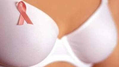 En el Mes de la Lucha contra el Cáncer de Mama se realizan actividades de concienciación sobre la enfermedad.