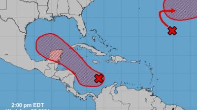 El NHC de Estados Unidos informó que el fenómeno puede convertirse en tormenta tropical este fin de semana.//NHC