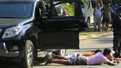 La persecución finalizó en el bulevar de la colonia Prado Alto cerca de la 20 calle.