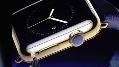 Tim Cook, presidente ejecutivo de Apple, presenta el Apple Watch.
