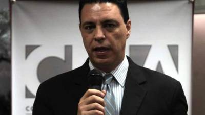 Dagoberto Aspra, jefe de Investigación del CNA, expuso el informe de una línea de investigación.