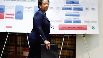 La fiscal general de Estados Unidos, Loretta E. Lynch, durante la presentación de cargos en Brooklyn, Nueva York.