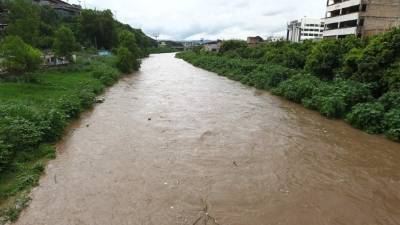 Las autoridades del Codem determinaron ayer decretar alerta verde en las riberas del río Choluteca.
