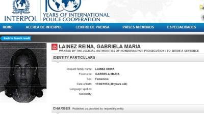 En la página oficial de Interpol estaba la ficha de Gabriela Laínez como una prófuga internacional. Ayer fue capturada.