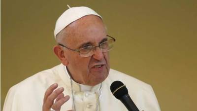 El Papa Francisco habla durante una reunión con miembros de las comunidades religiosas de Corea del Sur en Kkottongnae, en Eumseong. EFE