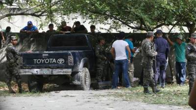 Los primos hermanos Denis Al.exis Madrid Mejía y Fran Alexis Madrid fueron ultimados en el patio del expendio.