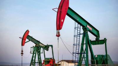 Algunos inversionistas creen que el alza del petróleo es circunstancial y depende del momento que escoja la Fed para subir las tasas.