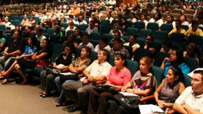 Los educadores que fueron instruidos deben socializar los cambios.