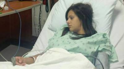 La foto que compartió Nathalia Casco en su camilla.