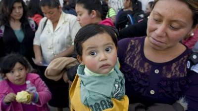 La detención de madres centroamericanas con sus hijos se encuentra hace meses en el centro de una controversia en EUA.