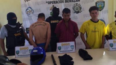 Las personas fueron detenidas en la colonia Samaritana en la salida a Olancho.