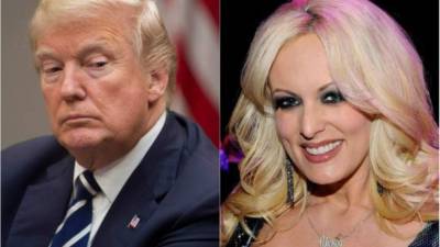El presidente de EEUU, Donald Trump y la actriz de cine para adultos, Srotmy Daniels.