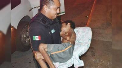 Alex Daniel (6) fue rescatado por la policía mexicana. Fotos cortesía El Mañana de Nuevo Laredo.