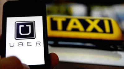 Uber Technologies Inc. tiene una app de servicio de taxis.