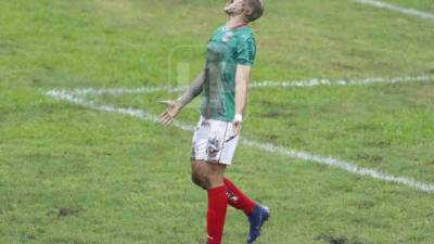 Ryduan Palermo y su grito de gol tras marcar su primer tanto en la Liga de Honduras. Foto Edwin Romero.