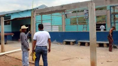 Los trabajos en la escuela Lempira están avanzados.