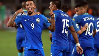 Gabriel Jesus allanó el camino de la victoria de Brasil sobre Perú. Foto AFP