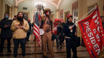 Seguidores de Trump asaltaron el Capitolio en enero de 2020 para protestar contra las elecciones “amañadas”.