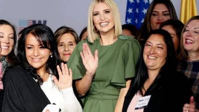 Ivanka entregó becas a 40 mujeres emprendedoras en Colombia/EFE.