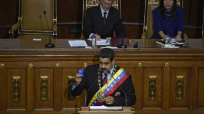 Nicolás Maduro presentó su plan para enfrentar la emergencia económica.