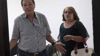 El exalcalde Armando Gale al salir del tribunal ayer.