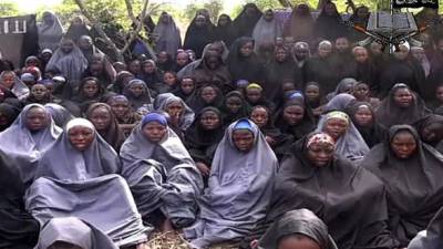 Instantánea de las 200 mujeres secuestradas que Boko Haram secuestró hace más de seis meses.