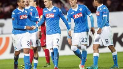 Jugadores del Napoli celebrando un gol en la Europa League. Foto AFP