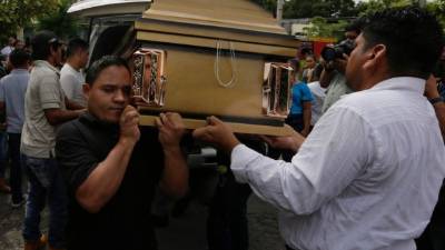 La ola de violencia que azota Nicaragua ya le ha costado la vida a más de un centenar de personas.