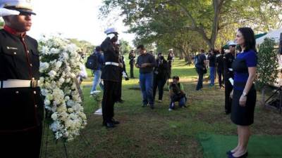 El acto de conmemoración de los sucesos de 1989 estuvo presidido por la vicepresidenta y cancillera panameña, Isabel de Saint Malo.
