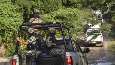 Nuevas pruebas involucran a la policía federal y al ejército mexicano en el caso de los 43 estudiantes desaparecidos y la masacre de Iguala en Guerrero.