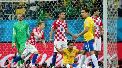 Los croatas reclamaron por la falta inexistente contra Fred.