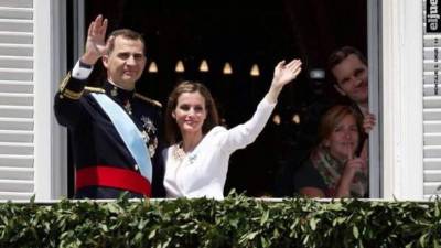 Los memes tras la proclamación de los nuevos reyes de España, Felipe VI y Letizia.