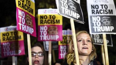 En Estados unidos hubo protestas contra Donald Trump ayer. Fotos: EFE
