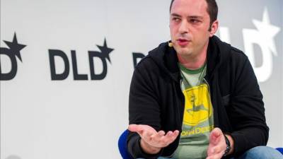 Jan Koum nació en Kiev, de niño nunca tuvo agua caliente en su casa, sobrevivió con cupones de comida cuando emigró a EE.UU. con 17 años y acaba de convertirse en millonario de Silicon Valley. La empresa que creó hace 5 años, WhatsApp, será el mayor desembolso de la historia de Facebook.