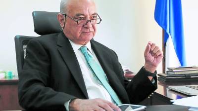 Ernesto Carías, director del Imprema