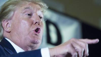 El precandidato presidencial arremetió contra los inmigrantes mexicanos al llamarlos 'violadores'.