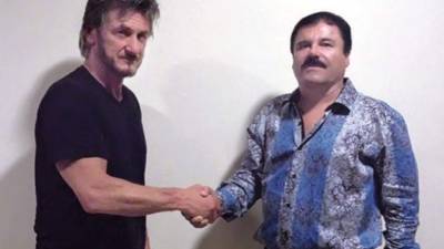 Recompensa por Trump. Penn no dejó escapar la oportunidad de mencionar al magnate. A lo que el capo contestó: “¡Ah, mi amigo!”, respondió con una sonrisa irónica sin confirmar rumores de recompensa por Trump.